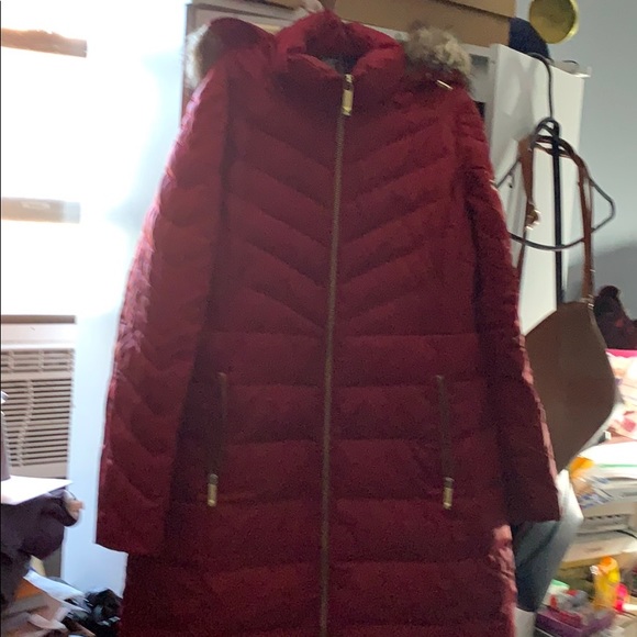 Michael Kors down jacket with hood - Picture 3 of 5